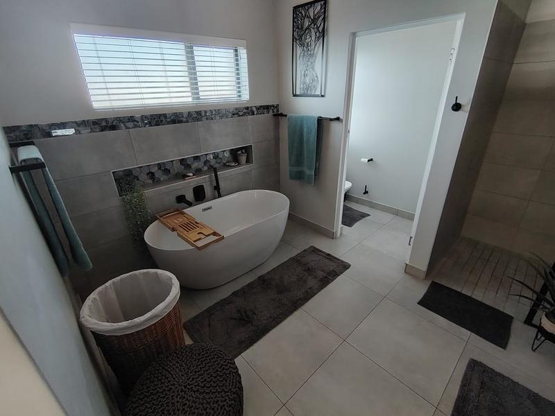 3 Bedroom Property for Sale in St Francis Bay Village Eastern Cape